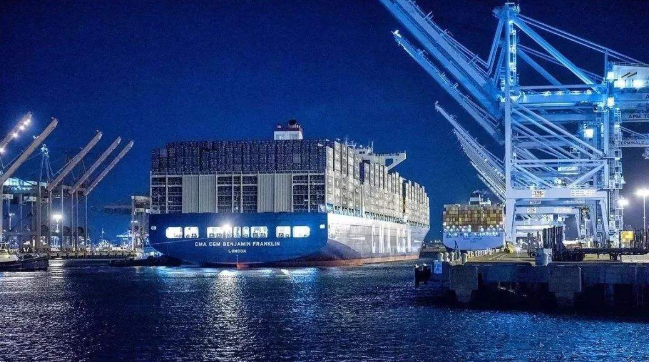 张家界浅谈露天料场港口关闭题目标实验办法